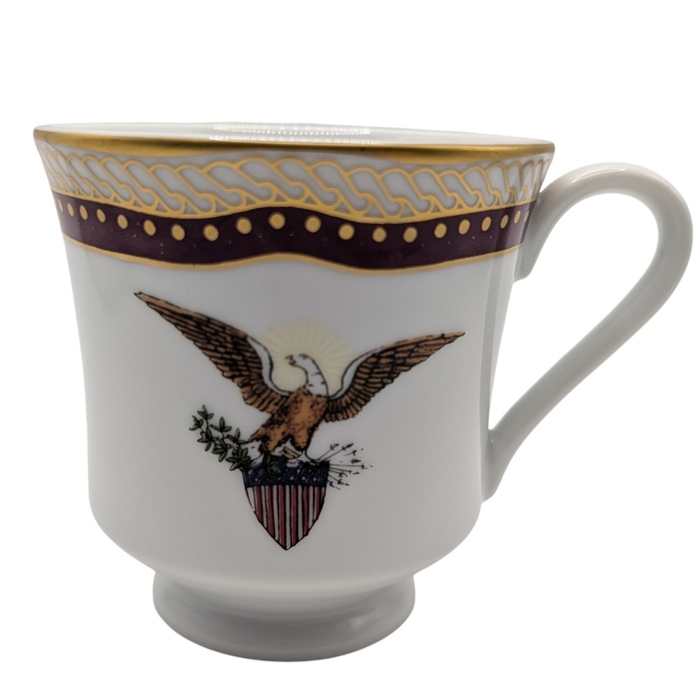 Woodmere China Teacup White‎ House Dessert Collection Abraham Lincoln Vintage